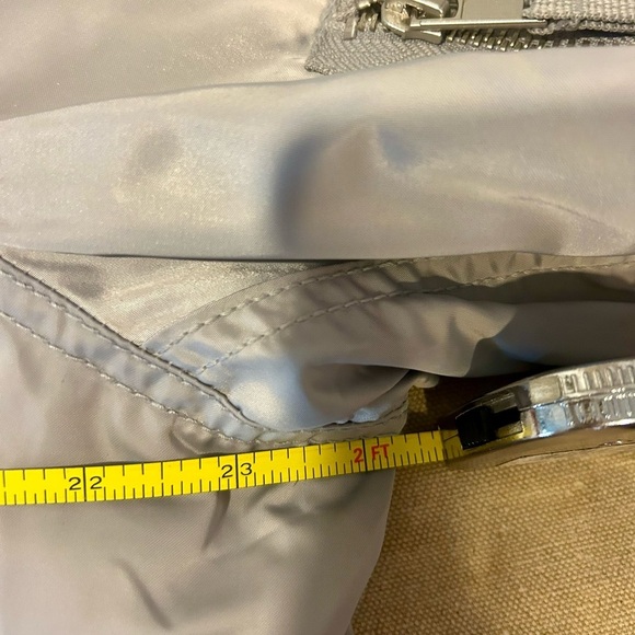 🩶💜NWT GAP Silver Bomber Jacket w/ Lavender Lining Zip Front w/ Pockets Size M - Picture 12 of 13